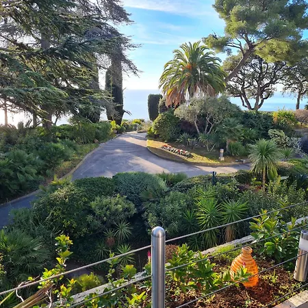 Loue 128 M2 Dans Standing Avec Piscine, Tennis Et Acces Prive Apartment